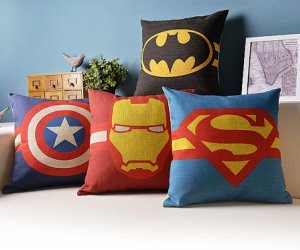 IDEE REGALO ORIGINALI REGALI PER LA CASA CUSCINI SUPER EROI MARVEL