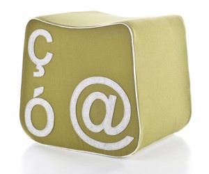 IDEE REGALO ORIGINALI PER LA CASA POUF A FORMA DI TASTO COMPUTER