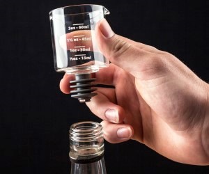 tappo per bevande alcoliche jigger