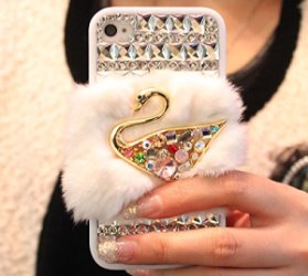 idee regalo originali per donna cover iphone 6 con pelliccia