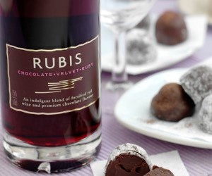idee regalo originali vino al cioccolato