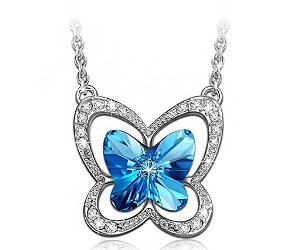 collana originale donna su farfalla