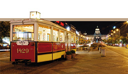 ESPERIENZE DA REGALARE PIEMONTE CENA SU TRAM