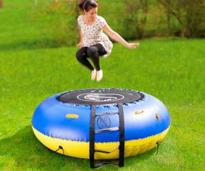 idee regalo originali trampolino da giardino