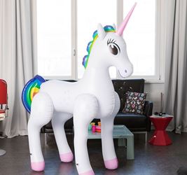 unicorno gigante gonfiabile