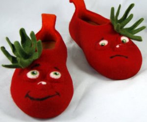 IDEE REGALO ORIGINALI PANTOFOLE POMODORO