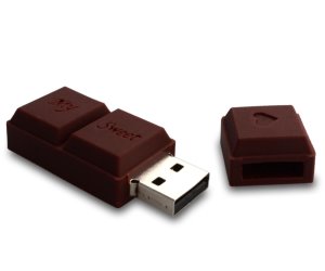 idee regalo originali chiavetta usb a forma di barretta di cioccolato