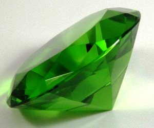idee regalo originali fermacarte a forma di diamante verde