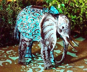 IDEE REGALO ORIGINALI LAMPADA SOLARE ELEFANTE