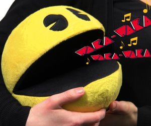 idee regalo originali peluche pacman con effetti sonori