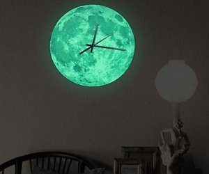 idee regalo originali orologio da parete luna